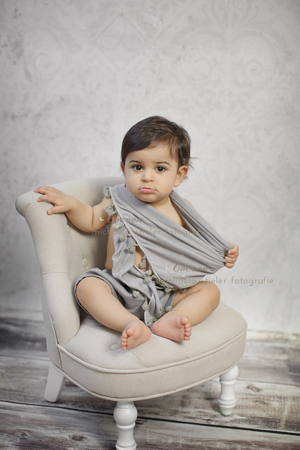 Michaela Stieler Kinder cocoon pictures Kinderfotografie Fotograf Neugeborene Babyfotografie Bremen Oldenburg Hamburg Verden Hannover Baby Neugeborenenfotografie Kinderfotos Fotografie Babyfotos