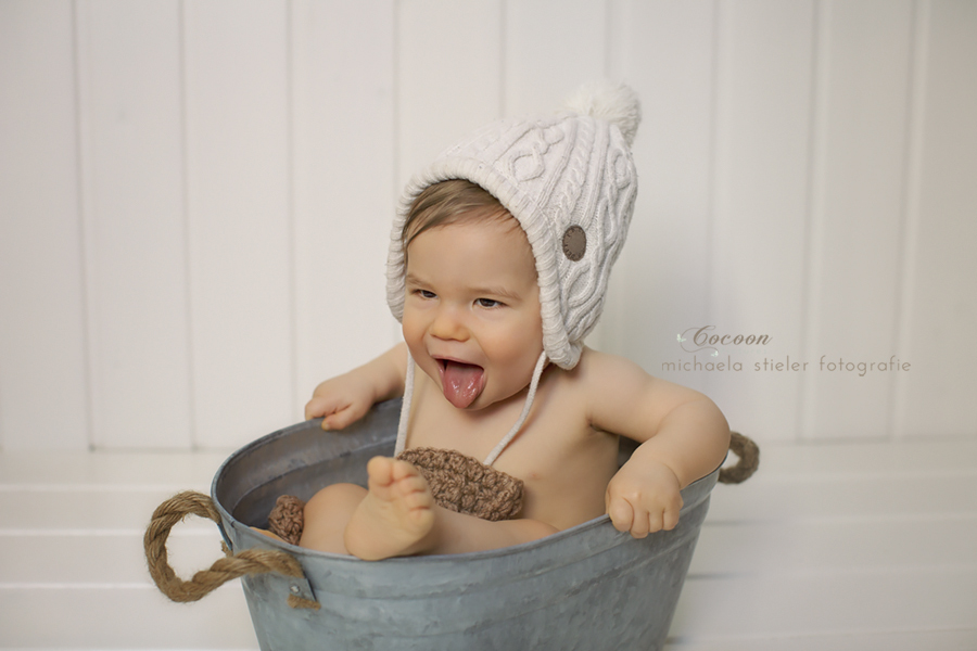 Michaela Stieler Kinder cocoon pictures Kinderfotografie Fotograf Neugeborene Babyfotografie Bremen Oldenburg Hamburg Verden Hannover Baby Neugeborenenfotografie Kinderfotos Fotografie Babyfotos