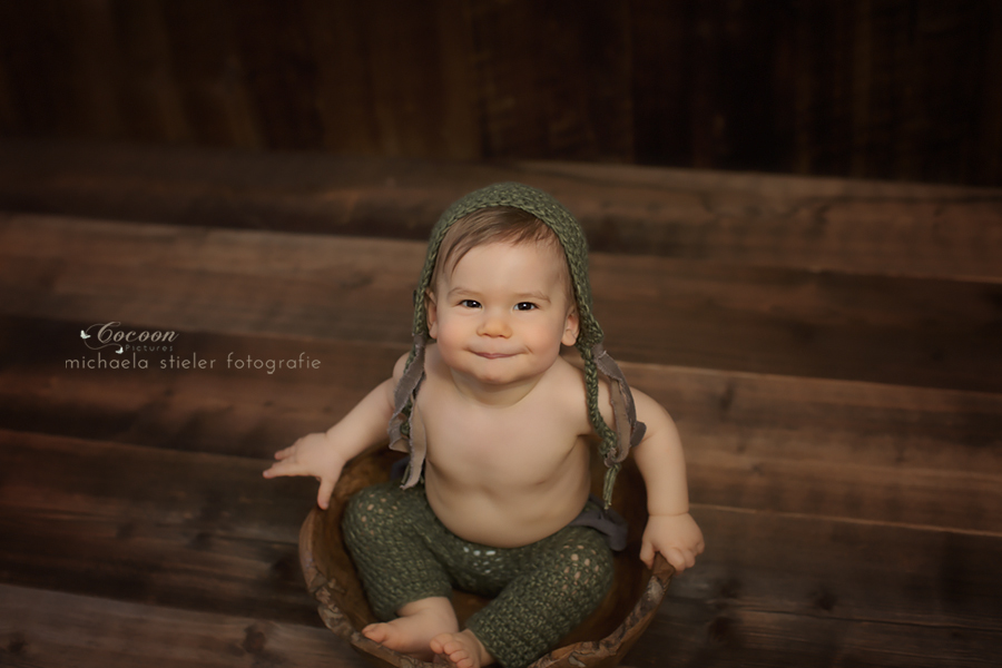 Michaela Stieler Kinder cocoon pictures Kinderfotografie Fotograf Neugeborene Babyfotografie Bremen Oldenburg Hamburg Verden Hannover Baby Neugeborenenfotografie Kinderfotos Fotografie Babyfotos