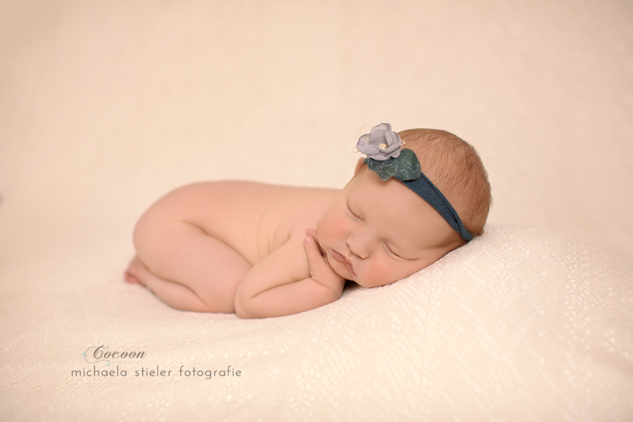Michaela, Stieler, Kinder, cocoon, pictures, Kinderfotografie, Fotograf, Neugeborene, Neugeborenenfotografin, Babyfotografie, Bremen, Oldenburg, Hamburg, Verden, Hannover, Baby, Neugeborenenfotografie, Kinderfotos, Fotografie, Babyfotos