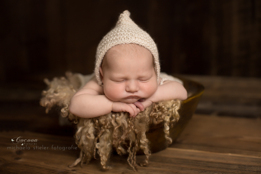 Michaela, Stieler, Kinder, cocoon, pictures, Kinderfotografie, Fotograf, Neugeborene, Neugeborenenfotografin, Babyfotografie, Bremen, Oldenburg, Hamburg, Verden, Hannover, Baby, Neugeborenenfotografie, Kinderfotos, Fotografie, Babyfotos